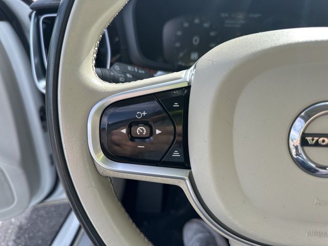 2019 Volvo S60 Hybrid