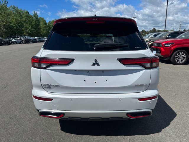 2024 Mitsubishi Outlander Phev