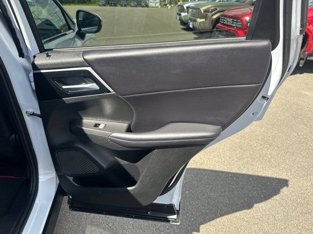 2024 Mitsubishi Outlander Phev