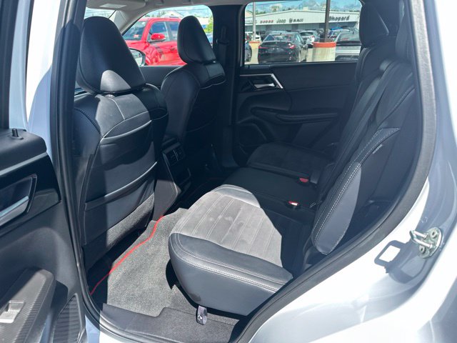2024 Mitsubishi Outlander Phev