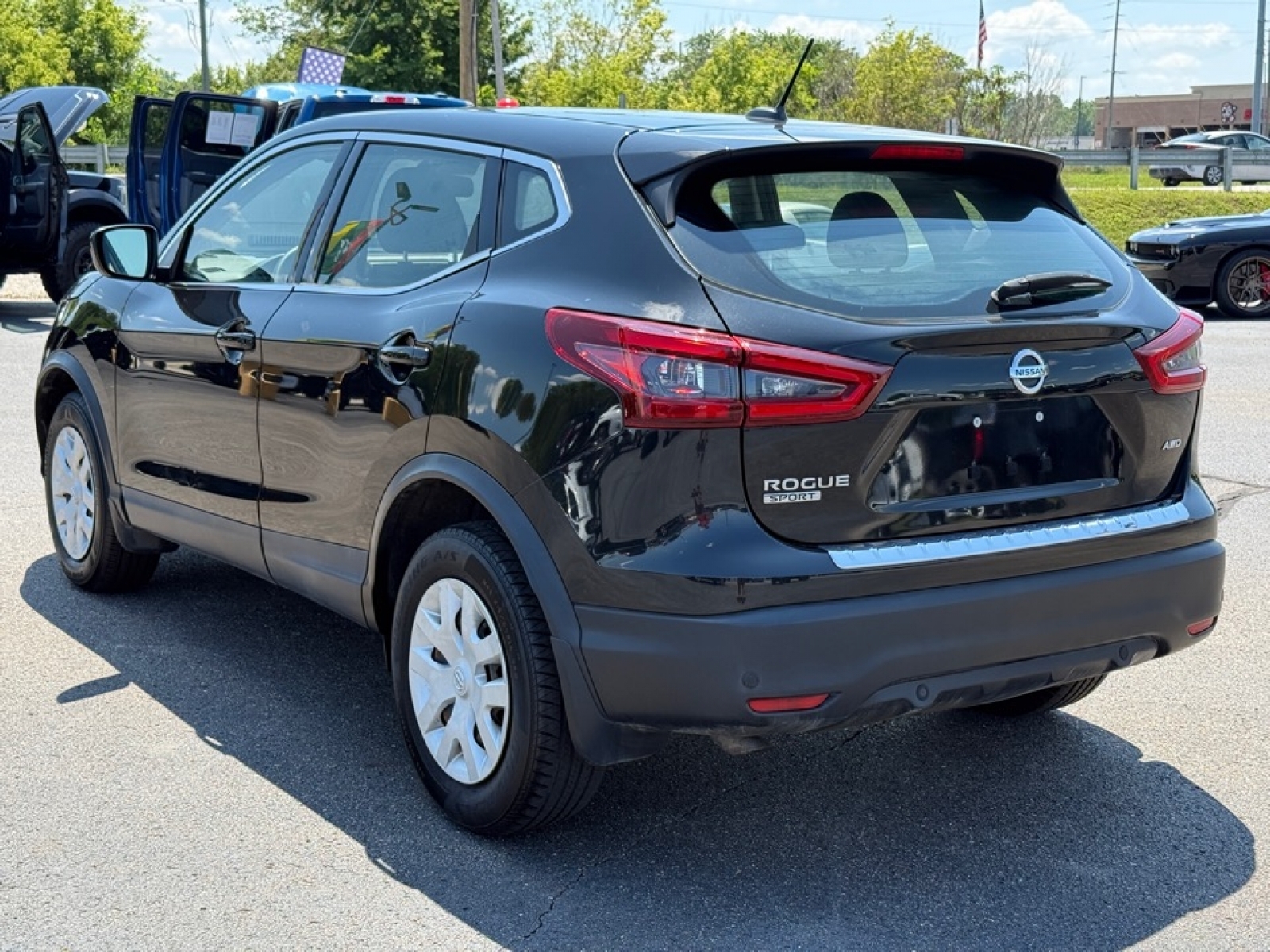 2020 Nissan Rogue Sport S - Photo 6