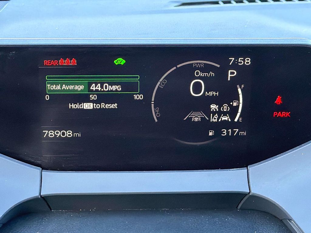 2024 Toyota Prius XLE - Photo 15