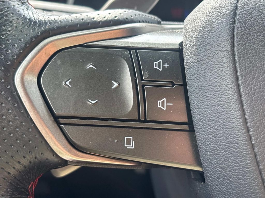 2023 Lexus NX PHEV 450h+ - Photo 11