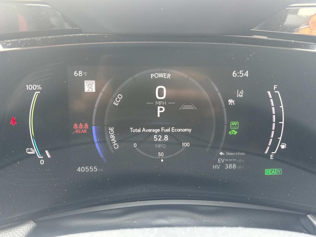 2023 Lexus NX PHEV 450h+ - Photo 13