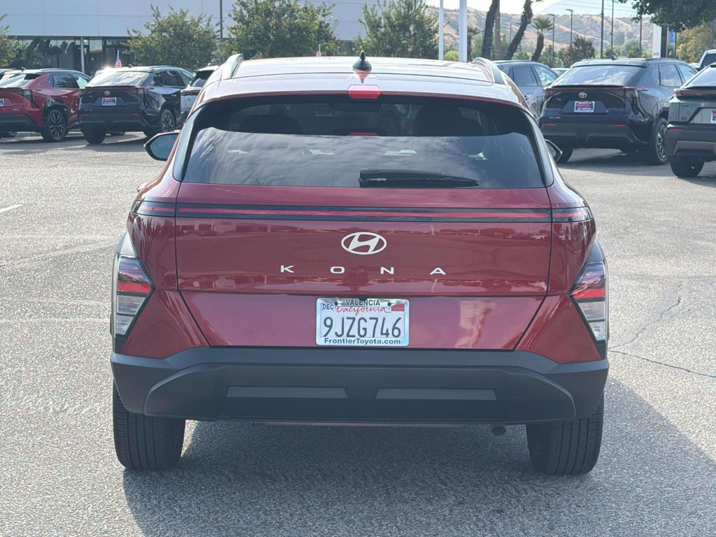 2024 Hyundai Kona SEL - Photo 4