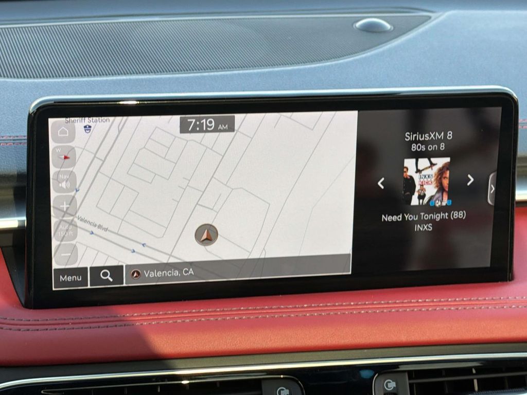 2023 GENESIS G70 Standard - Photo 16