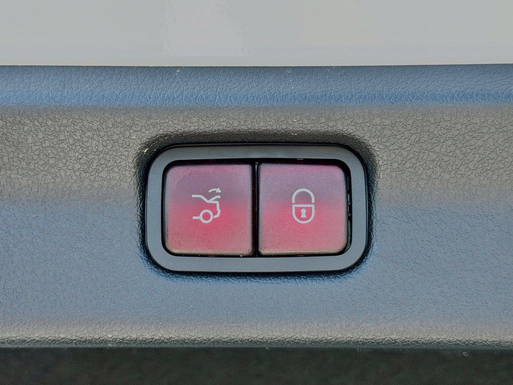 2025 Mercedes-Benz EQE Base - Photo 14