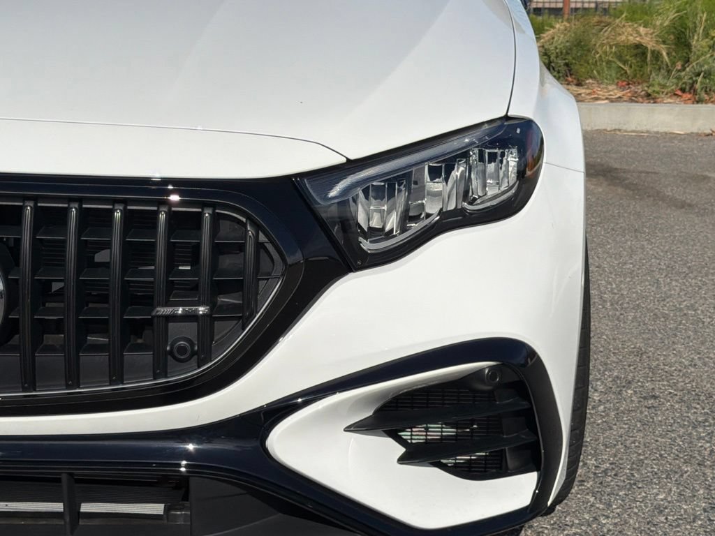 2026 Mercedes-Benz E-Class AMG E53 - Photo 7