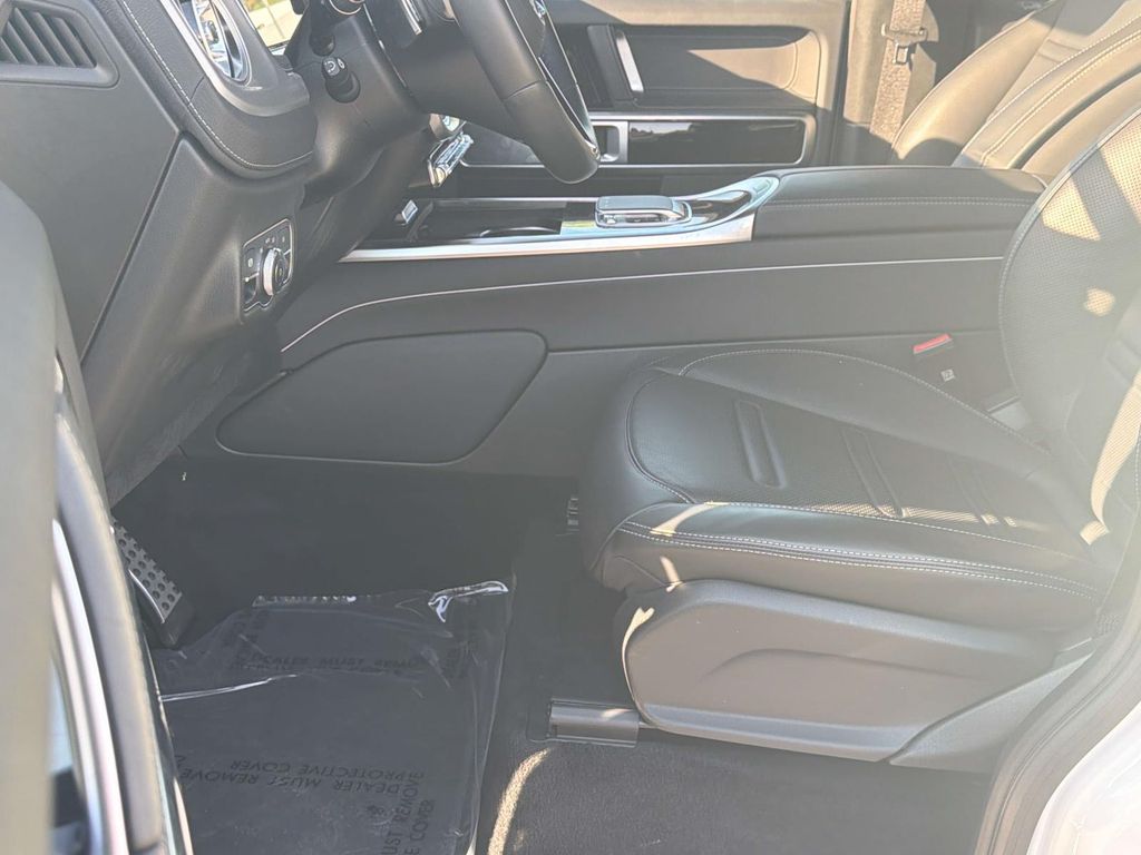 2025 Mercedes-Benz G-Class G550 - Photo 17