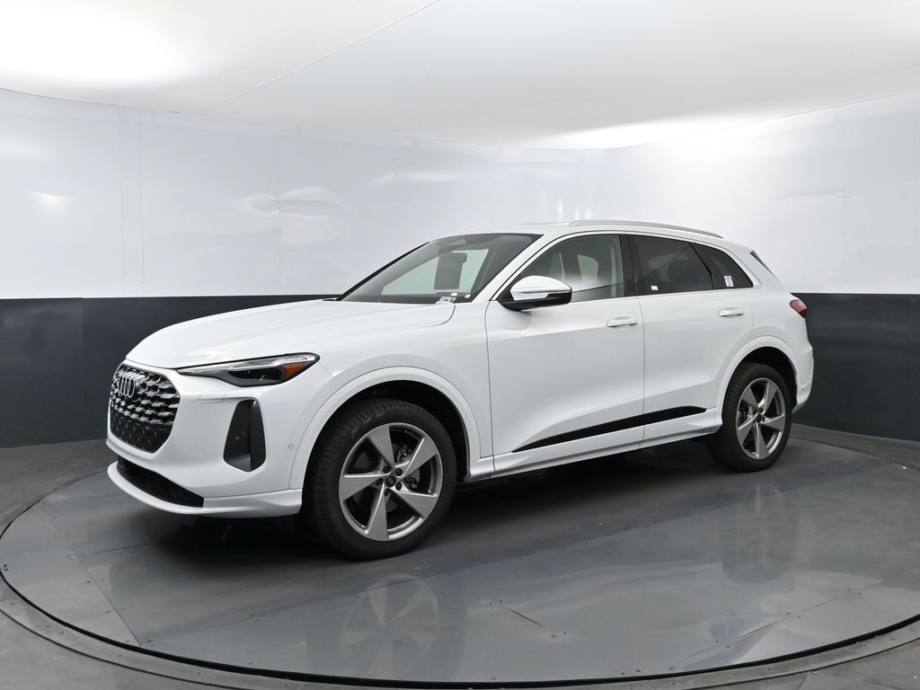 2025 Audi Q5 Premium Plus