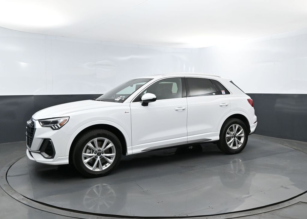 2025 Audi Q3 S Line Premium