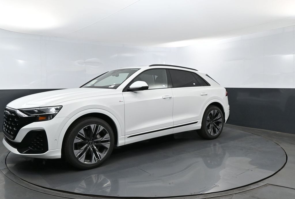 2026 Audi Q8 Premium Plus