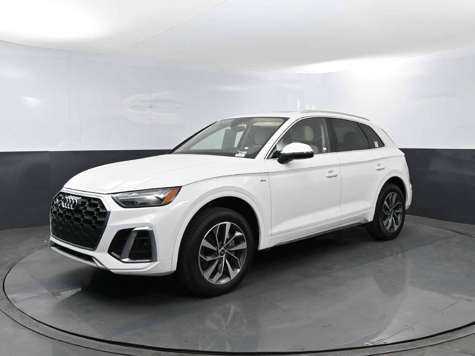 2023 Audi Q5 Premium