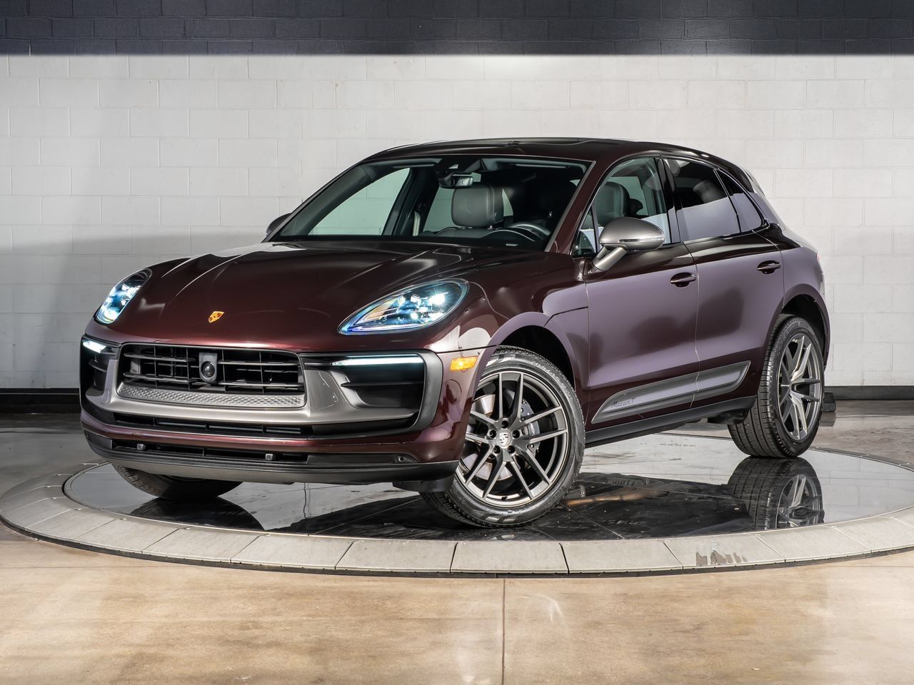 2026 Porsche Macan T