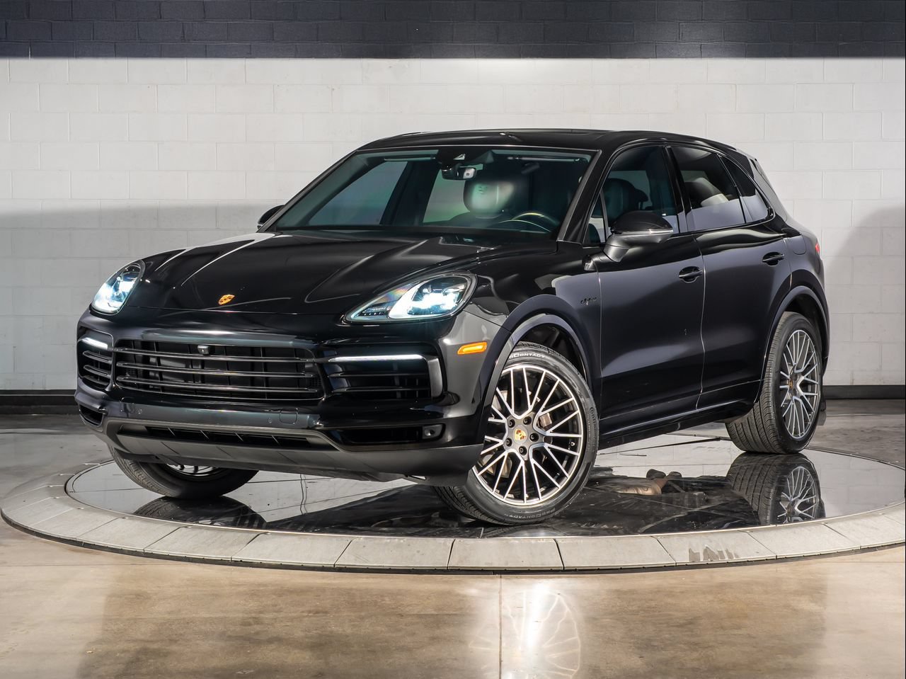2020 Porsche Cayenne E-Hybrid